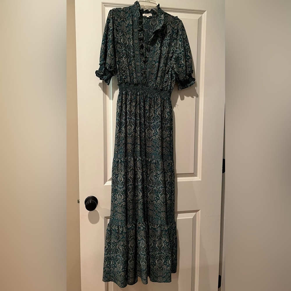 Max Studio Green Patterned Maxi Dress